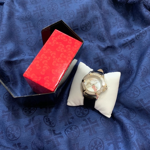 Hello Kitty Watch by Kimora Lee  Simmons - Picture 3 of 12